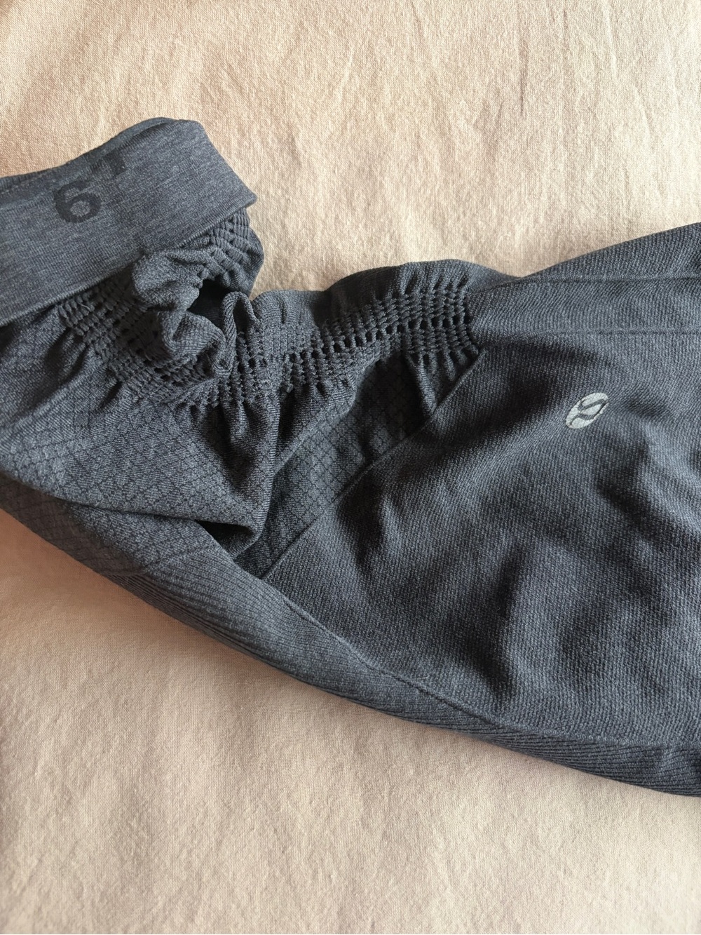 lululemon athletica Charcoal Gray Seamless Leggings